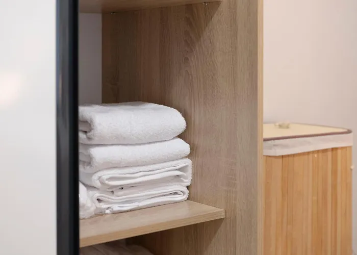 Appartamento Heart, Premium 2br Suite, Sleeps 6 Salonicco