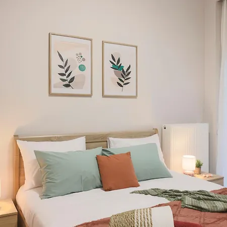 Heart, Premium 2br Suite, Sleeps 6 아파트